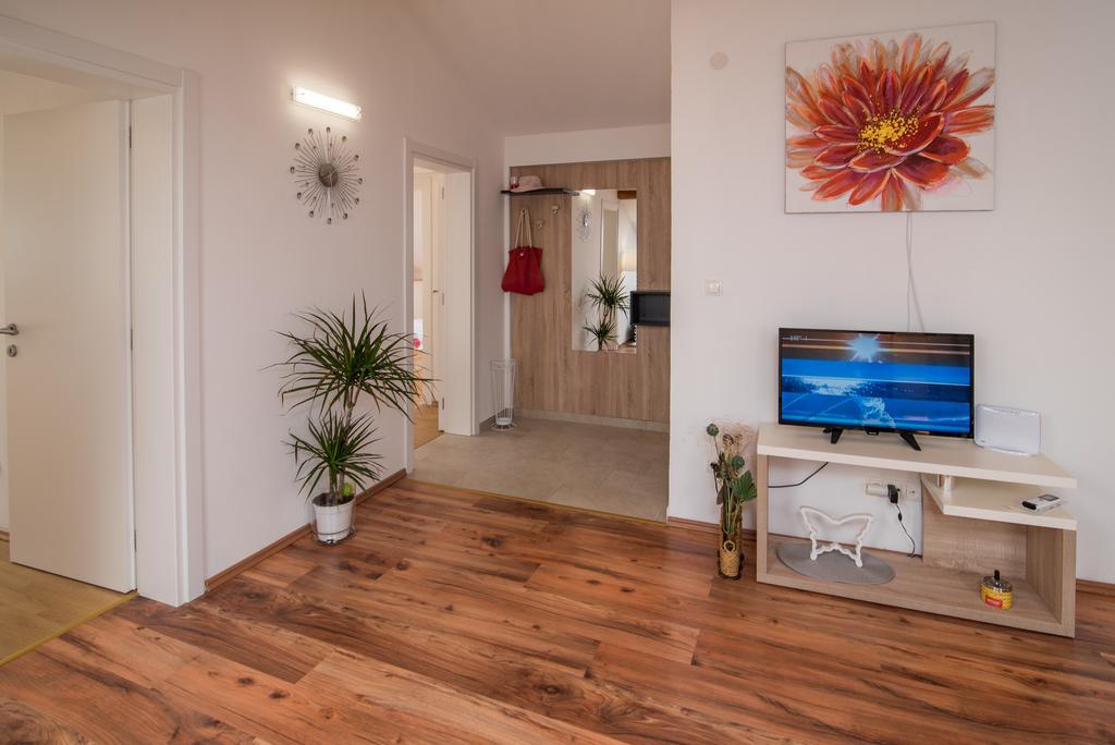 Apartman Marinko 크르크 외부 사진