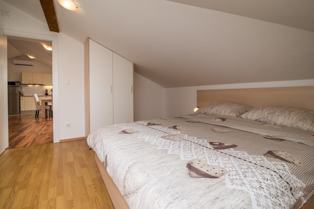Apartman Marinko 크르크 외부 사진